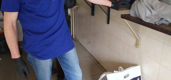 формування прихильності та утримання на лікуванні з приводу ВІЛ-інфекції
